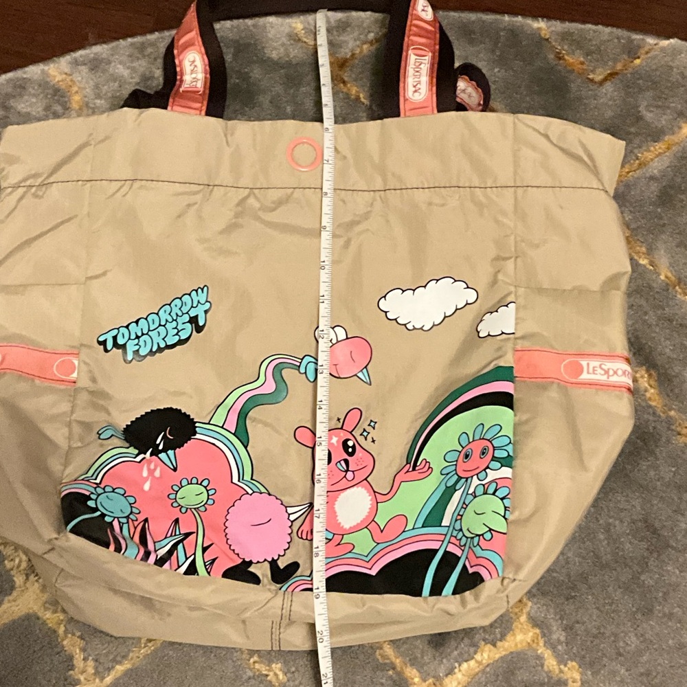 LeSportsac Beige and Coral Tote with Playful Design - Picture 7 of 7
